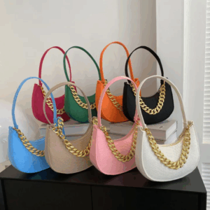 Retro chain crossbody bag